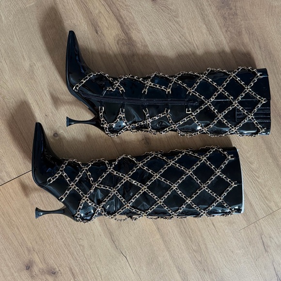 Jeffrey Campbell black patent gold Chanel chain boots size 7.5 - Picture 3 of 12